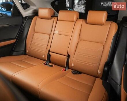 Сірий Лексус НХ, об'ємом двигуна 2.49 л та пробігом 69 тис. км за 37500 $, фото 32 на Automoto.ua