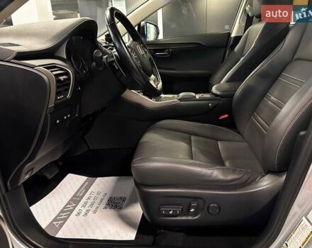 Серый Лексус НХ, объемом двигателя 2.49 л и пробегом 100 тыс. км за 29900 $, фото 11 на Automoto.ua