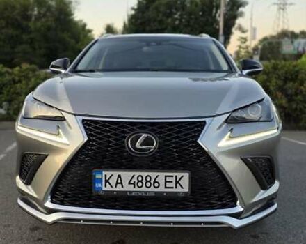 Серый Лексус НХ, объемом двигателя 2 л и пробегом 51 тыс. км за 28500 $, фото 3 на Automoto.ua