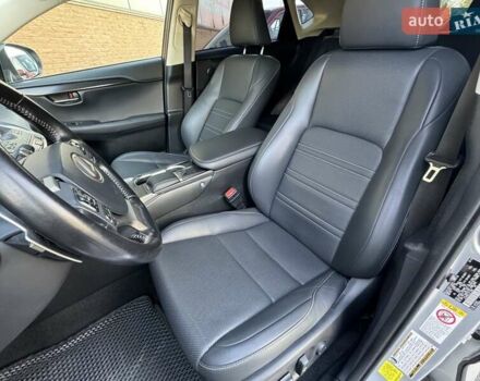 Лексус НХ 2018 в Одессе на Automoto.ua Серый Лексус НХ, объемом двигателя 2 л и пробегом 85 тыс. км за 26500 $, фото 24 на Automoto.ua