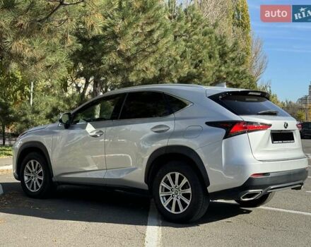Лексус НХ 2018 в Одессе на Automoto.ua Серый Лексус НХ, объемом двигателя 2 л и пробегом 85 тыс. км за 26500 $, фото 8 на Automoto.ua