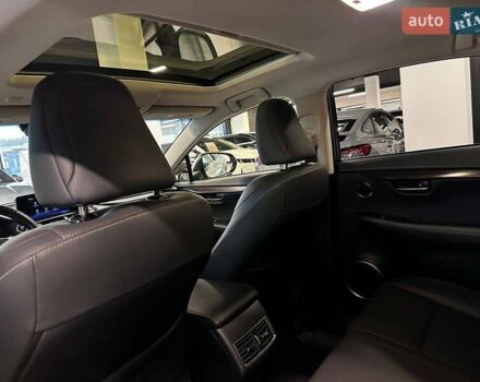 Серый Лексус НХ, объемом двигателя 2.49 л и пробегом 100 тыс. км за 29900 $, фото 30 на Automoto.ua