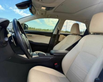 Серый Лексус НХ, объемом двигателя 2 л и пробегом 35 тыс. км за 14000 $, фото 5 на Automoto.ua