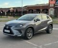 Сірий Лексус НХ, об'ємом двигуна 2 л та пробігом 77 тис. км за 30000 $, фото 1 на Automoto.ua