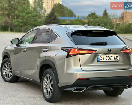 Сірий Лексус НХ, об'ємом двигуна 2 л та пробігом 70 тис. км за 25999 $, фото 11 на Automoto.ua