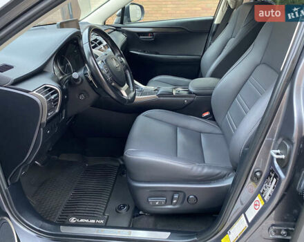 Лексус НХ 2019 в Житомире на Automoto.ua Серый Лексус НХ, объемом двигателя 2.49 л и пробегом 43 тыс. км за 32800 $, фото 20 на Automoto.ua