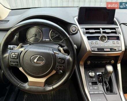 Серый Лексус НХ, объемом двигателя 2 л и пробегом 35 тыс. км за 24999 $, фото 14 на Automoto.ua