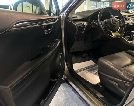 Серый Лексус НХ, объемом двигателя 1.99 л и пробегом 195 тыс. км за 27900 $, фото 11 на Automoto.ua