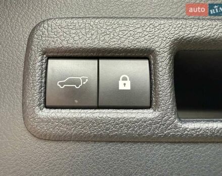 Сірий Лексус НХ, об'ємом двигуна 2.49 л та пробігом 64 тис. км за 35990 $, фото 55 на Automoto.ua