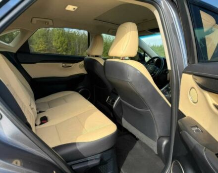 Серый Лексус НХ, объемом двигателя 2 л и пробегом 35 тыс. км за 14000 $, фото 10 на Automoto.ua