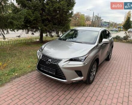 Сірий Лексус НХ, об'ємом двигуна 2.49 л та пробігом 64 тис. км за 35990 $, фото 34 на Automoto.ua