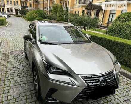 Лексус НХ 2019 в Киеве на Automoto.ua Серый Лексус НХ, объемом двигателя 2.5 л и пробегом 80 тыс. км за 38000 $, фото 11 на Automoto.ua