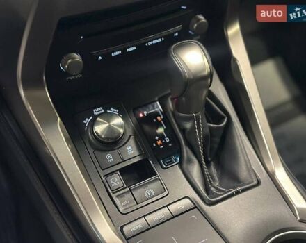 Серый Лексус НХ, объемом двигателя 1.99 л и пробегом 195 тыс. км за 27900 $, фото 15 на Automoto.ua