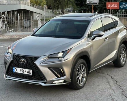 Сірий Лексус НХ, об'ємом двигуна 2 л та пробігом 70 тис. км за 25999 $, фото 8 на Automoto.ua