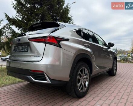 Сірий Лексус НХ, об'ємом двигуна 2.49 л та пробігом 64 тис. км за 35990 $, фото 23 на Automoto.ua