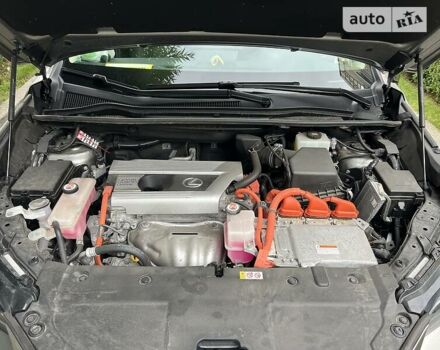 Лексус НХ 2019 в Киеве на Automoto.ua Серый Лексус НХ, объемом двигателя 2.5 л и пробегом 80 тыс. км за 38000 $, фото 27 на Automoto.ua