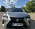 Серый Лексус НХ, объемом двигателя 2 л и пробегом 152 тыс. км за 30900 $, фото 1 на Automoto.ua