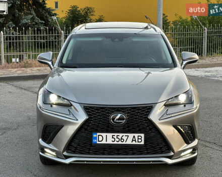 Сірий Лексус НХ, об'ємом двигуна 2 л та пробігом 70 тис. км за 25999 $, фото 6 на Automoto.ua