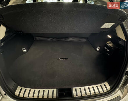 Сірий Лексус НХ, об'ємом двигуна 2 л та пробігом 26 тис. км за 29990 $, фото 21 на Automoto.ua