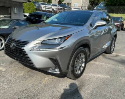 Лексус НХ 2019 в Днепре (Днепропетровске) на Automoto.ua Серый Лексус НХ, объемом двигателя 2 л и пробегом 31 тыс. км за 12500 $, фото 2 на Automoto.ua
