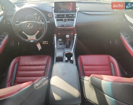 Сірий Лексус НХ, об'ємом двигуна 2 л та пробігом 155 тис. км за 9600 $, фото 7 на Automoto.ua