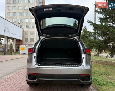 Сірий Лексус НХ, об'ємом двигуна 2.49 л та пробігом 64 тис. км за 35990 $, фото 54 на Automoto.ua