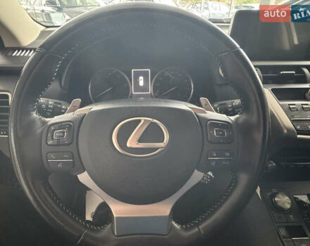 Сірий Лексус НХ, об'ємом двигуна 2 л та пробігом 26 тис. км за 29990 $, фото 14 на Automoto.ua