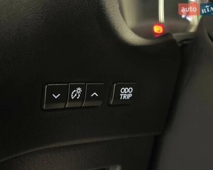 Серый Лексус НХ, объемом двигателя 1.99 л и пробегом 195 тыс. км за 27900 $, фото 24 на Automoto.ua