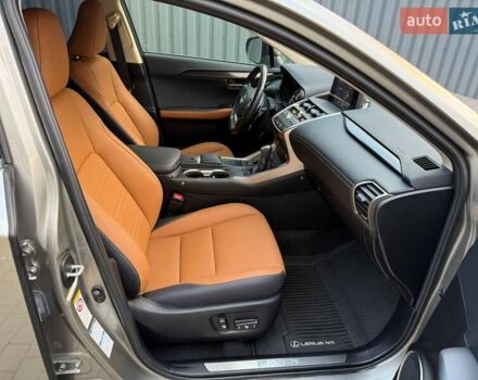 Серый Лексус НХ, объемом двигателя 2 л и пробегом 35 тыс. км за 24999 $, фото 21 на Automoto.ua