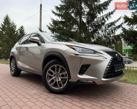 Сірий Лексус НХ, об'ємом двигуна 2.49 л та пробігом 64 тис. км за 35990 $, фото 13 на Automoto.ua