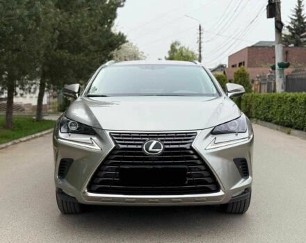 Серый Лексус НХ, объемом двигателя 0 л и пробегом 43 тыс. км за 23700 $, фото 1 на Automoto.ua