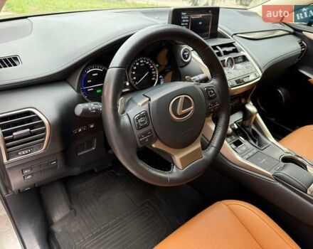 Сірий Лексус НХ, об'ємом двигуна 2.49 л та пробігом 64 тис. км за 35990 $, фото 43 на Automoto.ua
