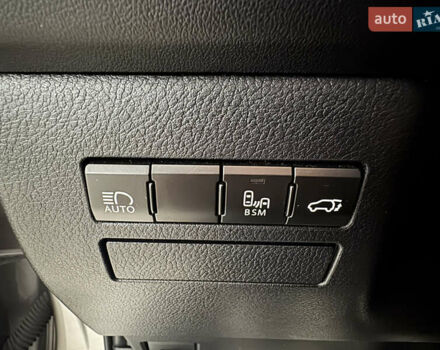 Сірий Лексус НХ, об'ємом двигуна 2 л та пробігом 26 тис. км за 29990 $, фото 11 на Automoto.ua