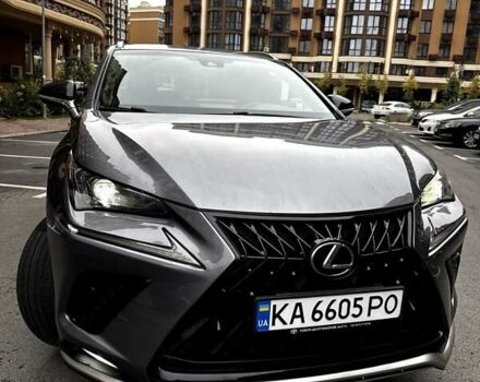Серый Лексус НХ, объемом двигателя 2 л и пробегом 63 тыс. км за 33300 $, фото 2 на Automoto.ua