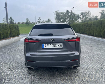 Сірий Лексус НХ, об'ємом двигуна 2 л та пробігом 37 тис. км за 29999 $, фото 7 на Automoto.ua