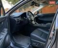 Сірий Лексус НХ, об'ємом двигуна 2 л та пробігом 83 тис. км за 27500 $, фото 4 на Automoto.ua