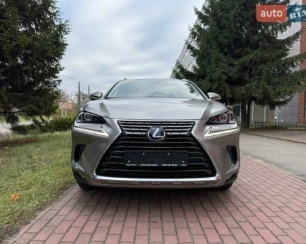 Сірий Лексус НХ, об'ємом двигуна 2.49 л та пробігом 64 тис. км за 35990 $, фото 35 на Automoto.ua