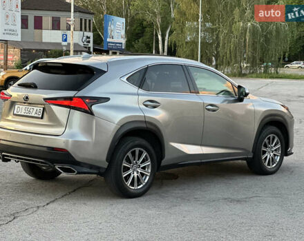Сірий Лексус НХ, об'ємом двигуна 2 л та пробігом 70 тис. км за 25999 $, фото 14 на Automoto.ua