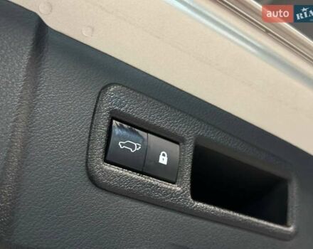 Серый Лексус НХ, объемом двигателя 1.99 л и пробегом 195 тыс. км за 27900 $, фото 37 на Automoto.ua