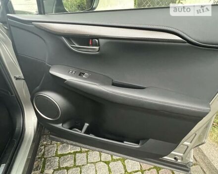 Лексус НХ 2019 в Киеве на Automoto.ua Серый Лексус НХ, объемом двигателя 2.5 л и пробегом 80 тыс. км за 38000 $, фото 17 на Automoto.ua