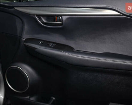 Сірий Лексус НХ, об'ємом двигуна 2 л та пробігом 29 тис. км за 35200 $, фото 46 на Automoto.ua