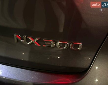 Сірий Лексус НХ, об'ємом двигуна 2 л та пробігом 41 тис. км за 39300 $, фото 6 на Automoto.ua
