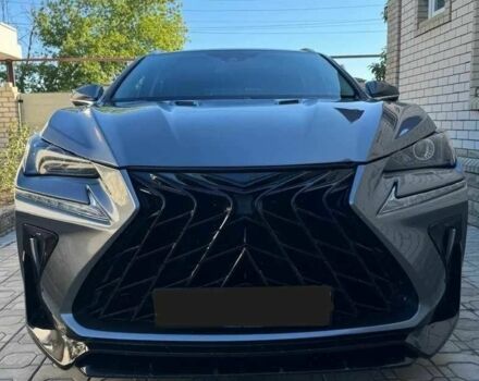 Серый Лексус НХ, объемом двигателя 2 л и пробегом 80 тыс. км за 26500 $, фото 2 на Automoto.ua