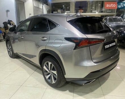 Сірий Лексус НХ, об'ємом двигуна 2 л та пробігом 55 тис. км за 29999 $, фото 10 на Automoto.ua