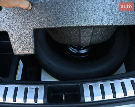 Сірий Лексус НХ, об'ємом двигуна 2 л та пробігом 61 тис. км за 35555 $, фото 11 на Automoto.ua