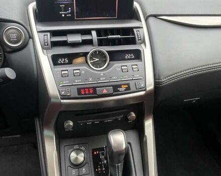 Серый Лексус НХ, объемом двигателя 1.99 л и пробегом 47 тыс. км за 29500 $, фото 14 на Automoto.ua