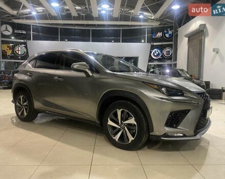 Сірий Лексус НХ, об'ємом двигуна 2 л та пробігом 55 тис. км за 29999 $, фото 7 на Automoto.ua