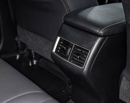 Серый Лексус НХ, объемом двигателя 2 л и пробегом 29 тыс. км за 33800 $, фото 40 на Automoto.ua