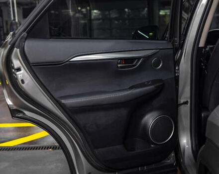 Сірий Лексус НХ, об'ємом двигуна 2 л та пробігом 29 тис. км за 35200 $, фото 40 на Automoto.ua