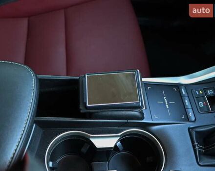 Сірий Лексус НХ, об'ємом двигуна 2 л та пробігом 61 тис. км за 35555 $, фото 18 на Automoto.ua